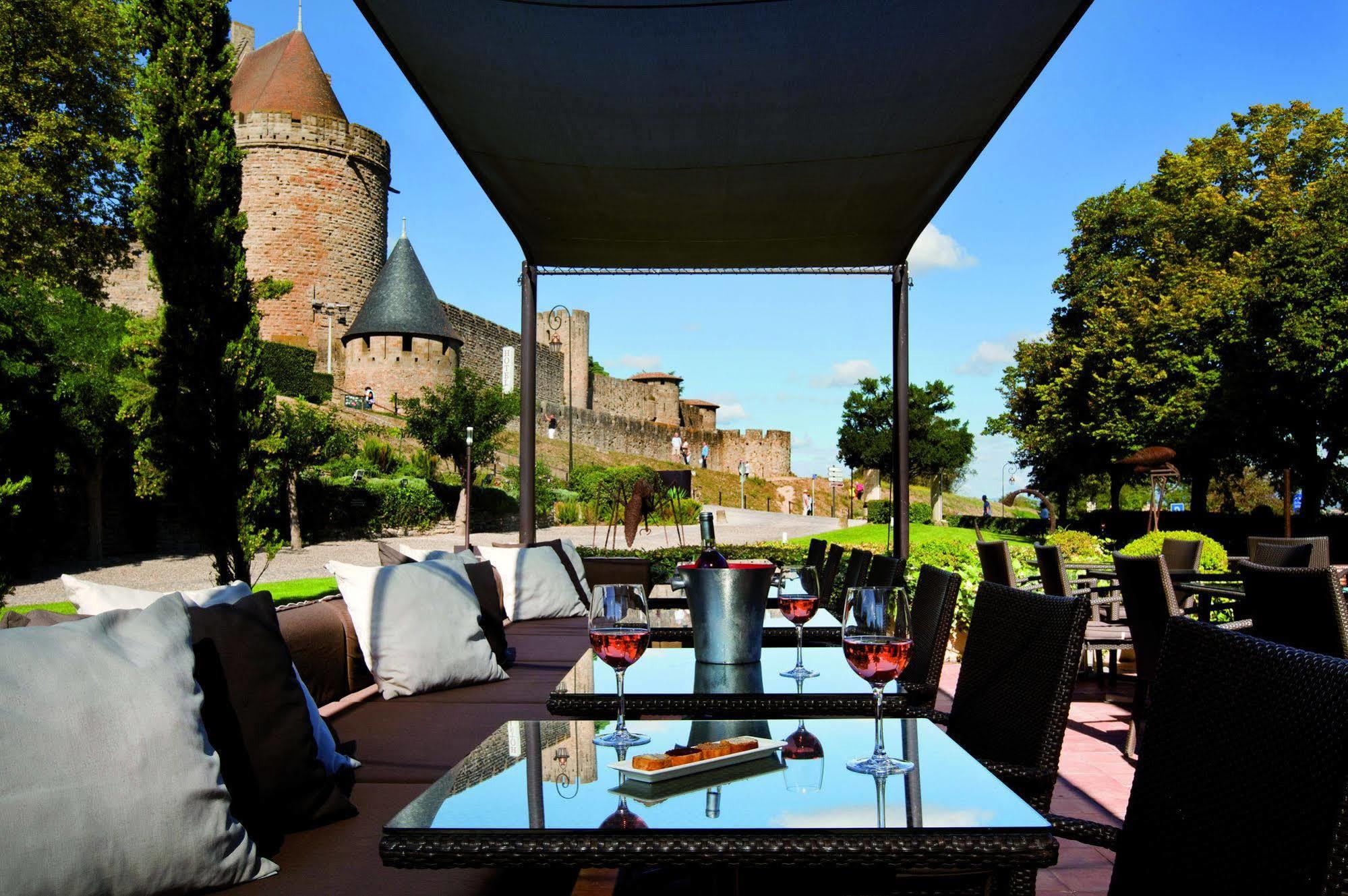 HOTEL DEMEURE SAINT LOUIS, CITE 10MN A PIEDS, PARKING PRIVE, BORNES 7,2 KW,  AC, FULL WIFI CARCASSONNE 4* (France) - from £ 120